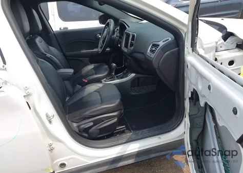 2021 Jeep Compass 80Th Anniversary 4X4 from USA, damaged, VIN 3C4NJDEB5MT513242